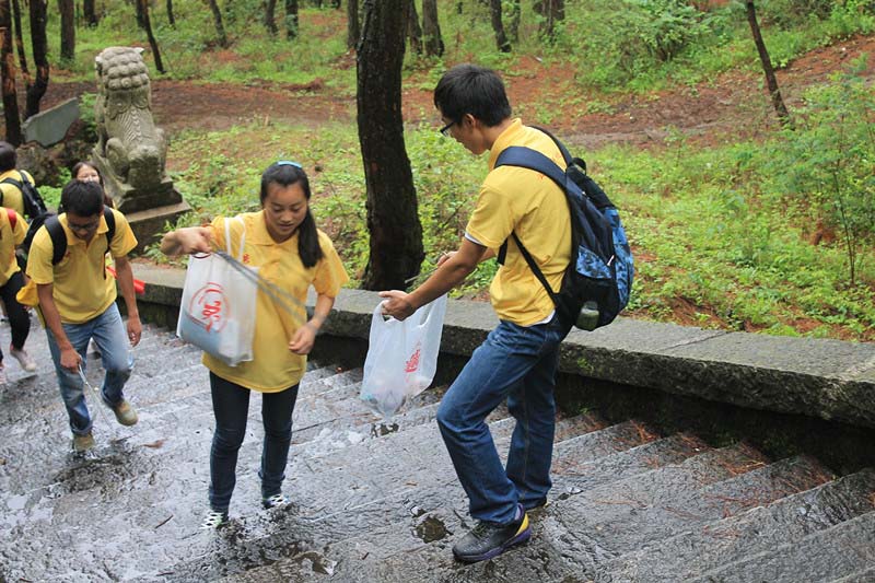 ��ǧ�{ɽ����ͽ����߻���У�꠆T����ʰ���^(q��)�����������Ƶĭh(hu��n)��������