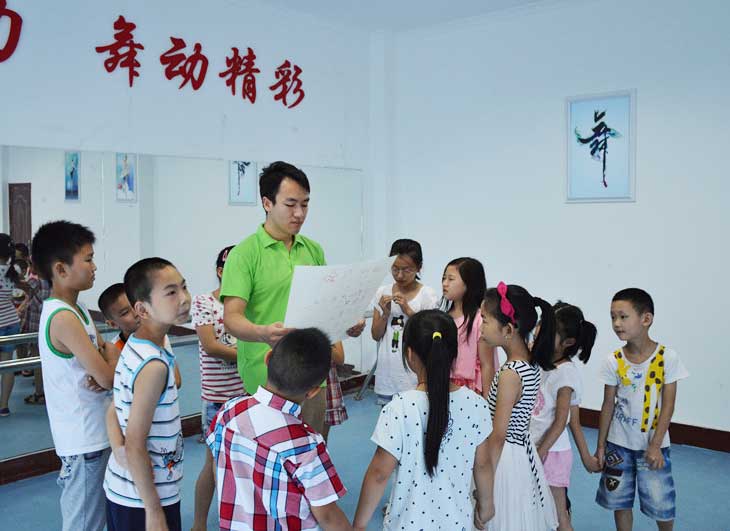 ־Ը�ߞ麢�ӂ��������o��(d��o)�����ں��ӂ�?n��i)��H������С�[�T���c���غ��ӽ�����(du��)����