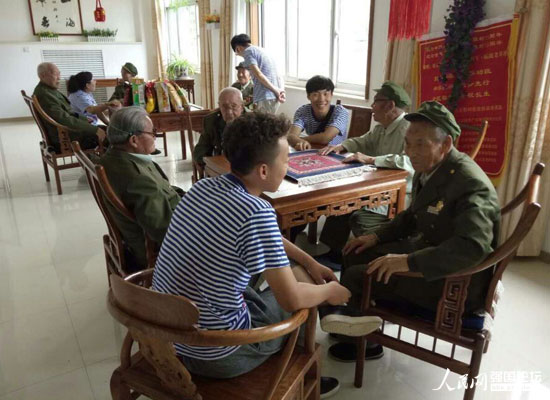 ���^�F���I(y��)���g�WԺ�Ӱ��tɫС��ꠁ����Ӱ���һ����Ժ�����ϱ���