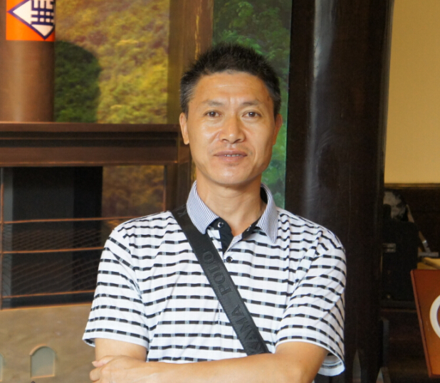 �S�L�F������Ӣ�ۂ��¾��vʷ����õ�Ҋ�C,�ؑc���H�ô�ɽ�������Լ��ć����������ø�ɽ�h(yu��n)ˮ֧Ԯ�����ջ�ӡ�