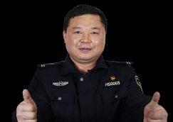 全國人大代表、黃山“守松人”